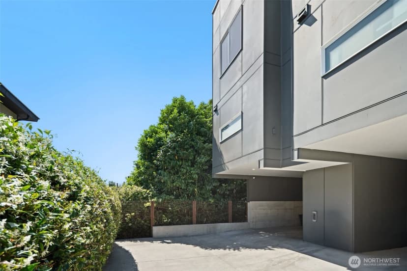 Property photo for 3007 Nw 56th Street, Seattle photo 24