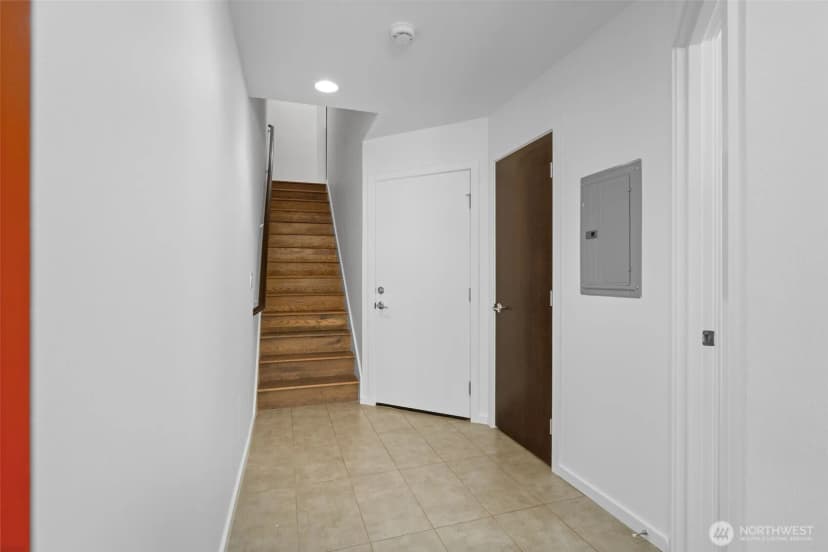 Property photo for 3007 Nw 56th Street, Seattle photo 4