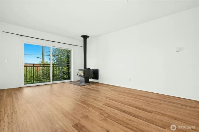 Property photo for 5844 Ne 75th Street #a302, Seattle photo 5