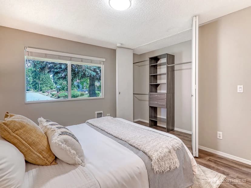 Property photo for 411 213th Place Sw #12a, Bothell photo 10