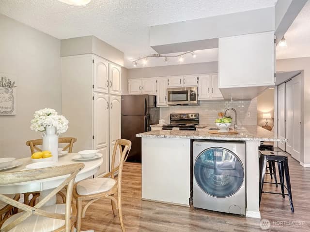 Property photo for 411 213th Place Sw #12a, Bothell photo 5