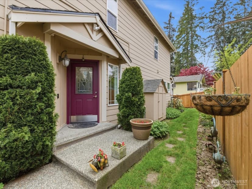 Property photo for 20414 26th Avenue W #l2, Lynnwood photo 4