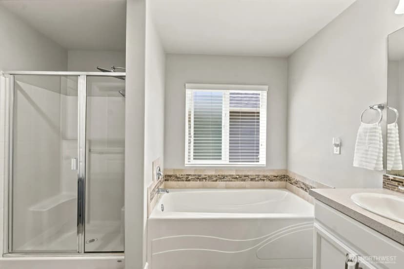 Property photo for 8825 Corona Ct Court Ne, Lacey photo 19