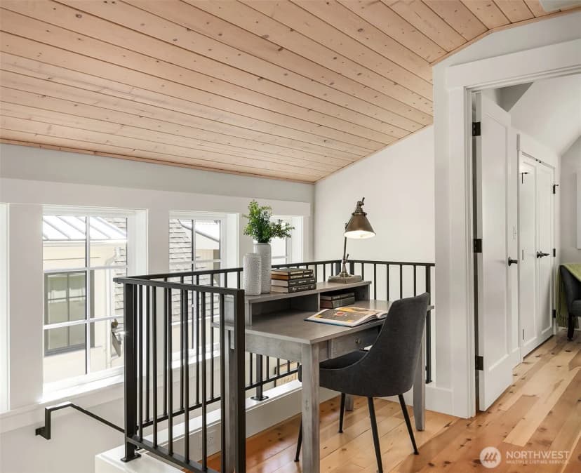 Property photo for 2218 Ne 125th Street, Seattle photo 20