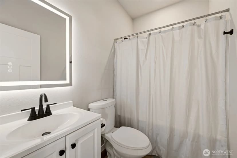 Property photo for 254 Skyler Way, Eatonville photo 16