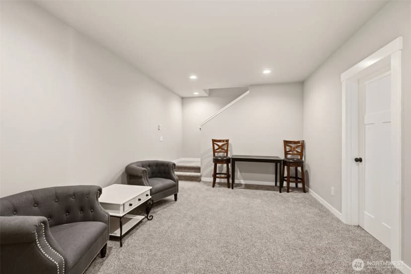 Property photo for 254 Skyler Way, Eatonville photo 17