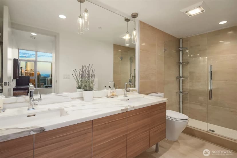 Property photo for 588 Bell Street #3704s, Seattle photo 15