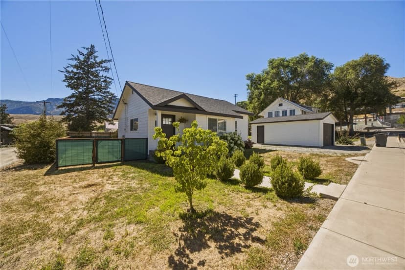 Property photo for 123 Chris Street, Pateros photo 18