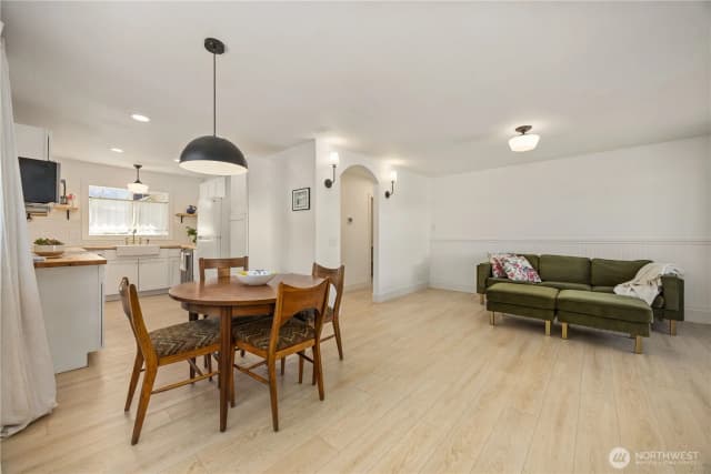 Property photo for 123 Chris Street, Pateros photo 2