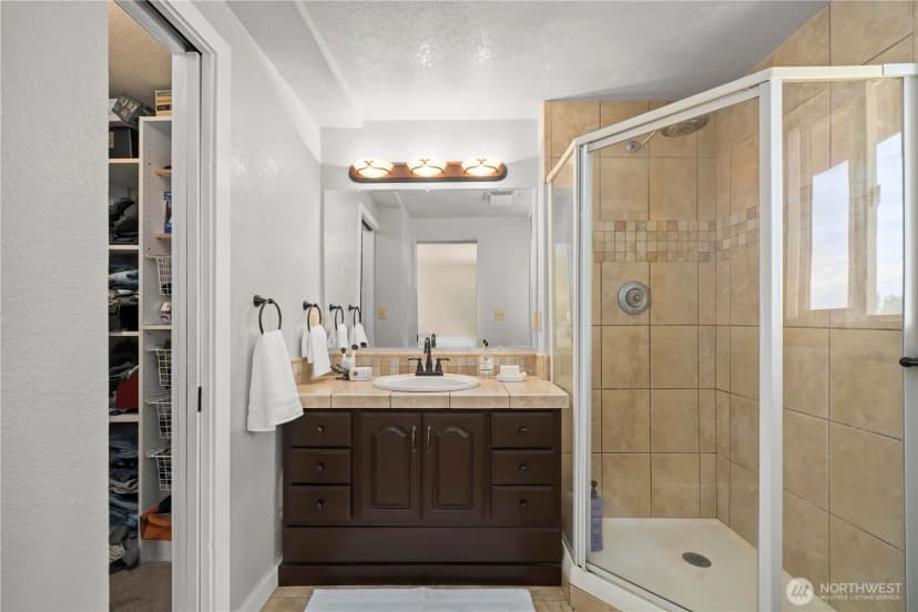 Property photo for 2505 211th Avenue E, Lake Tapps photo 23