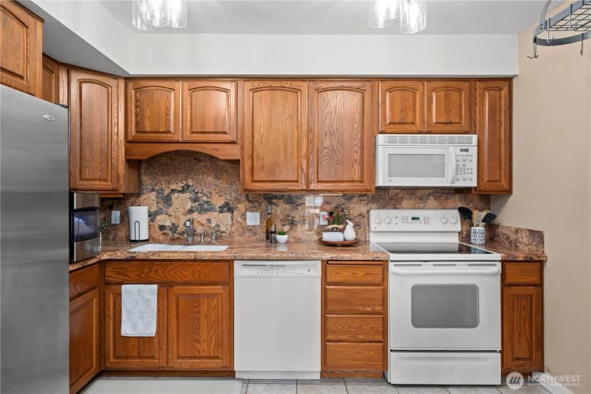 Property photo for 2505 211th Avenue E, Lake Tapps photo 28