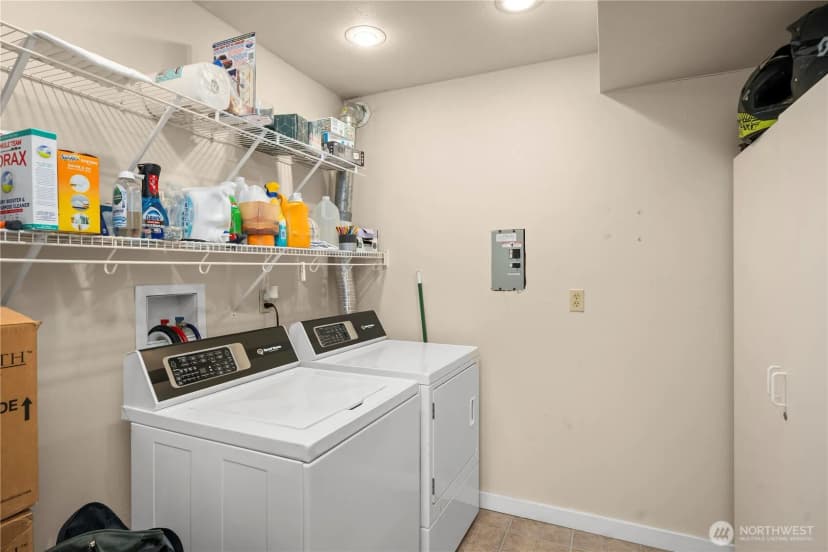 Property photo for 2505 211th Avenue E, Lake Tapps photo 31