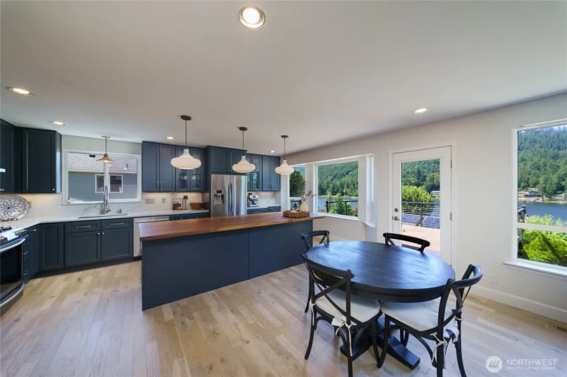 Property photo for 18820 Big Lake Ridge Place, Mount Vernon photo 16
