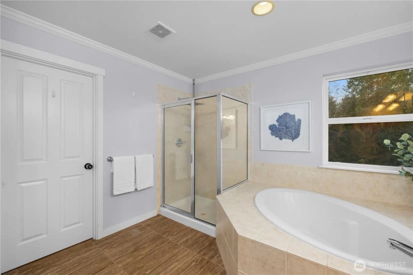 Property photo for 11727 165th Place Ne, Redmond photo 23