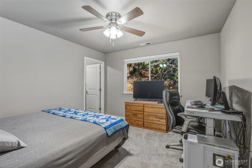 Property photo for 800 N 23rd, Kelso photo 17