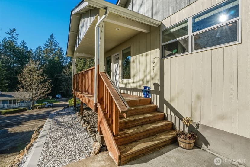 Property photo for 800 N 23rd, Kelso photo 26