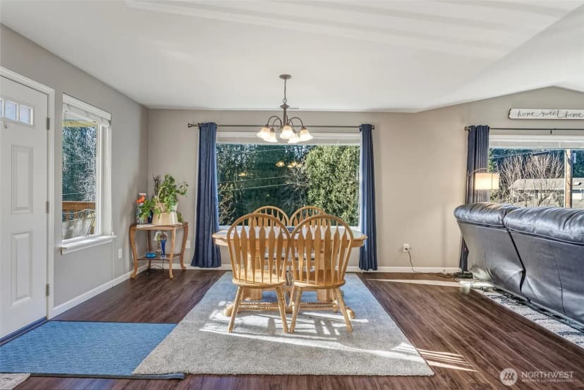 Property photo for 800 N 23rd, Kelso photo 7