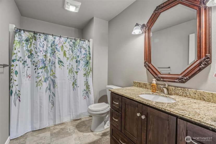 Property photo for 800 N 23rd, Kelso photo 14