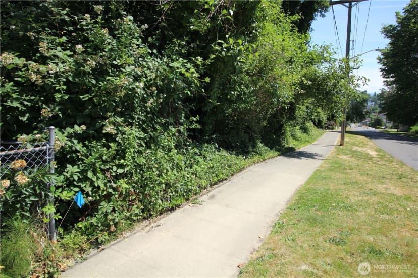 Property photo for 2931 S Brandon Street, Seattle photo 6