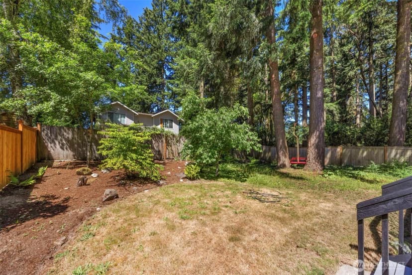 Property photo for 12521 2nd Avenue Ne, Seattle photo 34