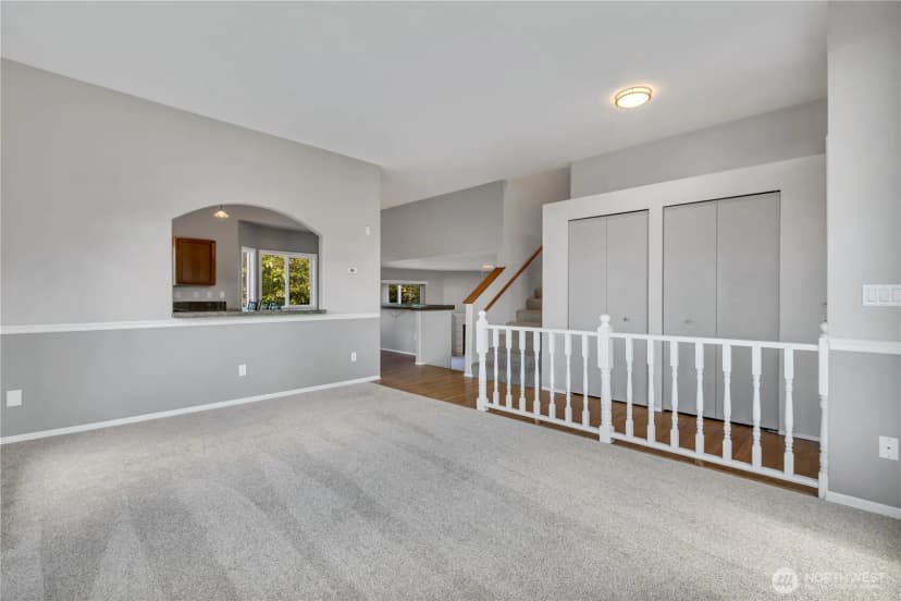 Property photo for 21211 95th S, Kent photo 5