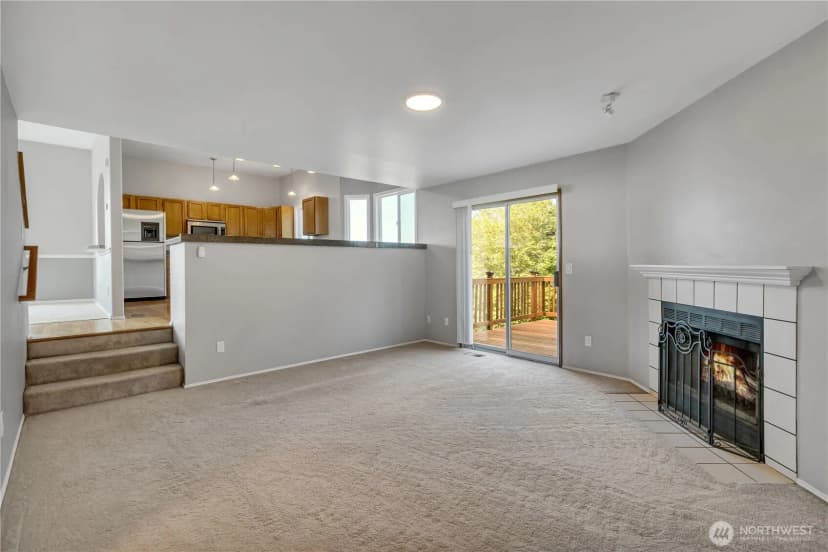 Property photo for 21211 95th S, Kent photo 14
