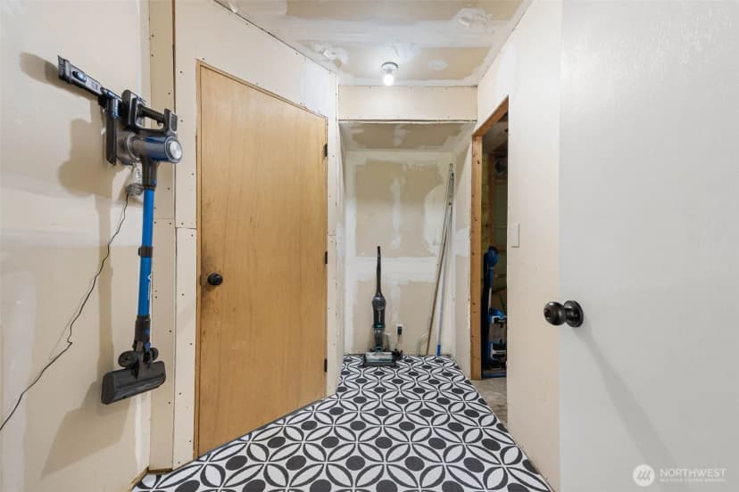 Property photo for 3560 Ne Arrowhead Drive, Bremerton photo 33