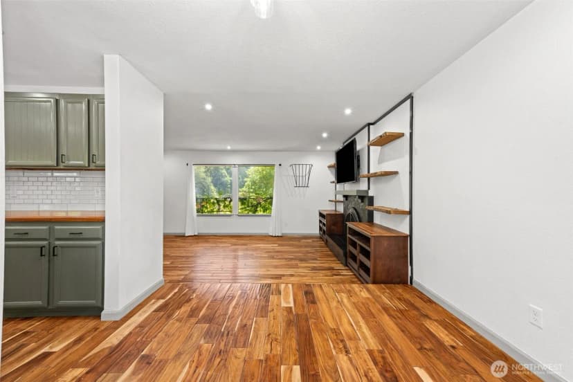 Property photo for 3560 Ne Arrowhead Drive, Bremerton photo 10