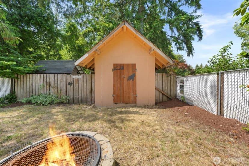 Property photo for 3560 Ne Arrowhead Drive, Bremerton photo 37