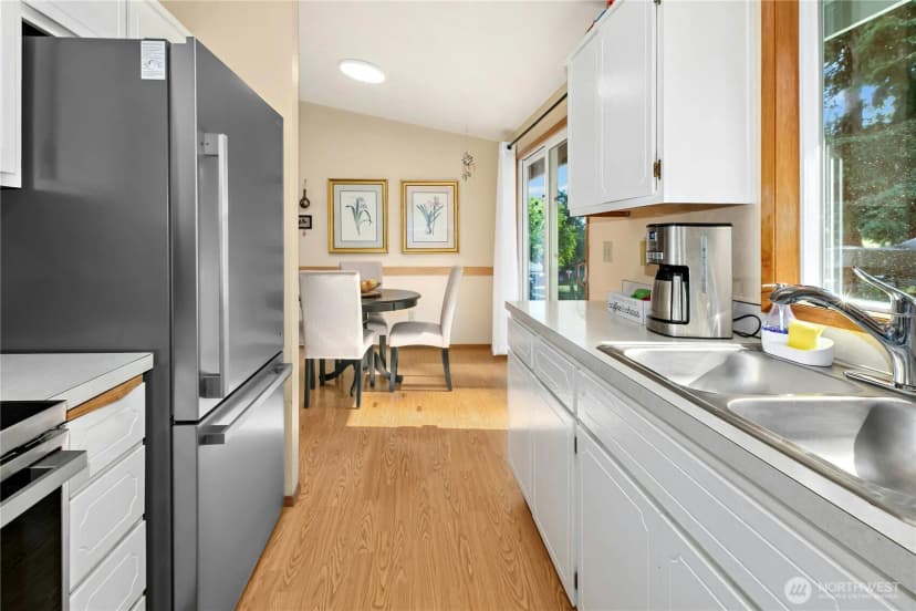 Property photo for 3128 Summit Boulevard, Oak Harbor photo 15