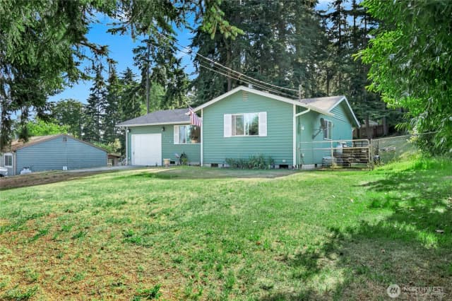 Property photo for 3128 Summit Boulevard, Oak Harbor photo 2