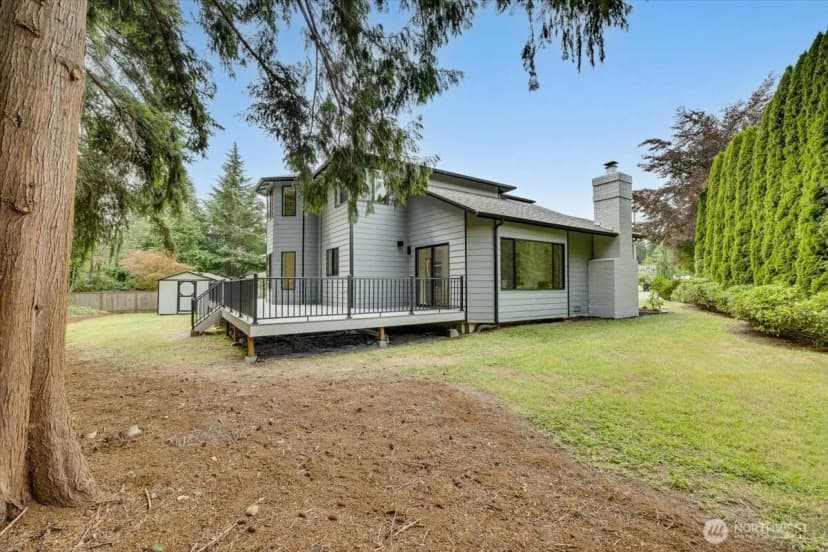 Property photo for 2700 234th Street Sw, Brier photo 38