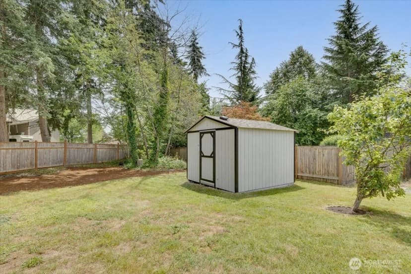 Property photo for 2700 234th Street Sw, Brier photo 40