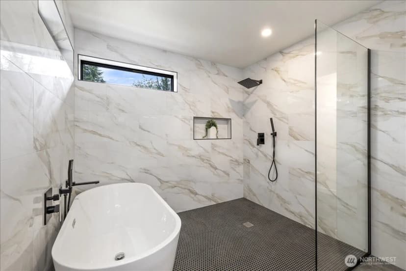 Property photo for 2700 234th Street Sw, Brier photo 33