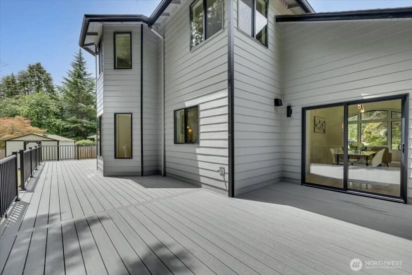 Property photo for 2700 234th Street Sw, Brier photo 37