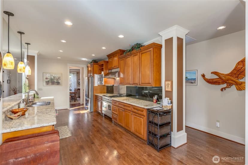 Property photo for 1028 10th Street, Mukilteo photo 7