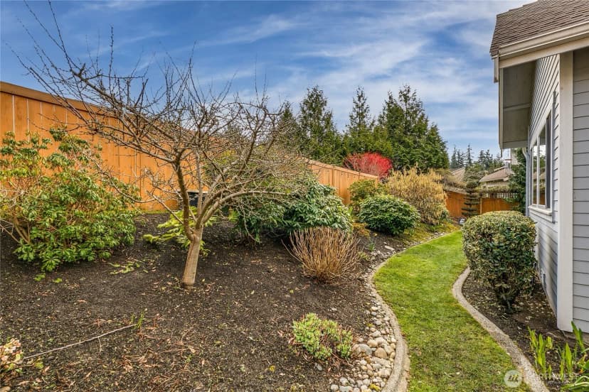 Property photo for 1028 10th Street, Mukilteo photo 38