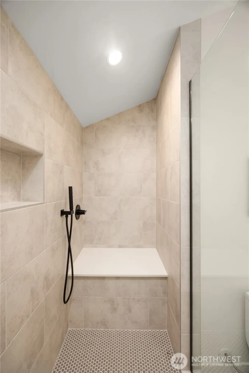 Property photo for 14338 Bagley Ave N, Seattle photo 13