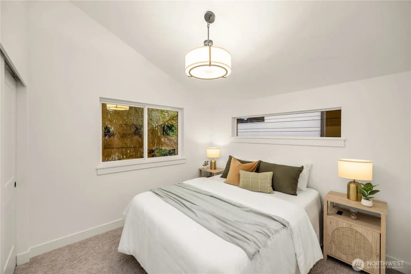 Property photo for 14338 Bagley Ave N, Seattle photo 14