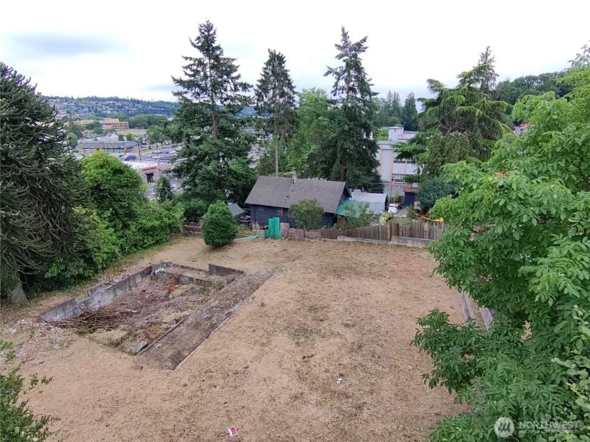 Property photo for 271 Hardie Ave Nw, Renton photo 3