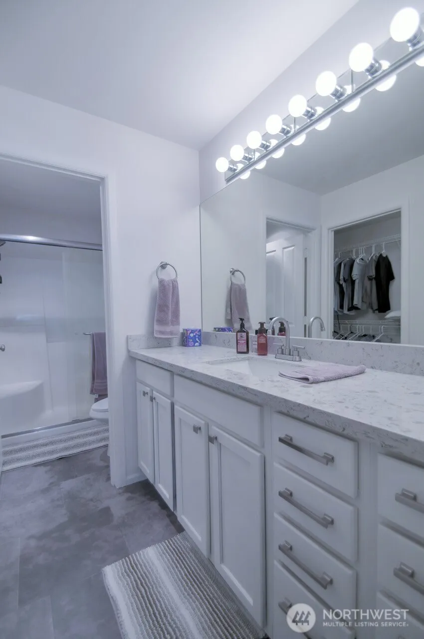 Property photo for 6007 Illinois Lane Se #c, Lacey photo 17