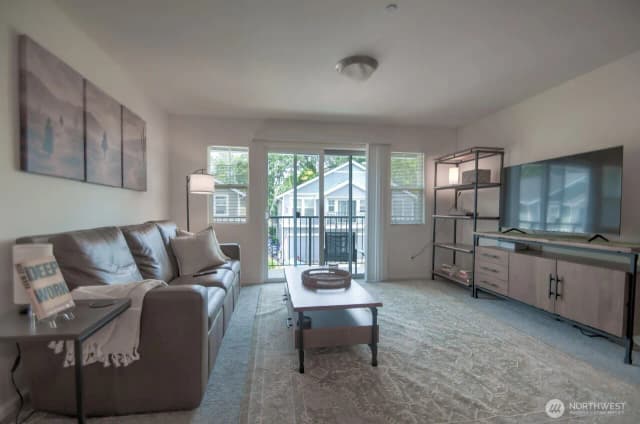Property photo for 6007 Illinois Lane Se #c, Lacey photo 5