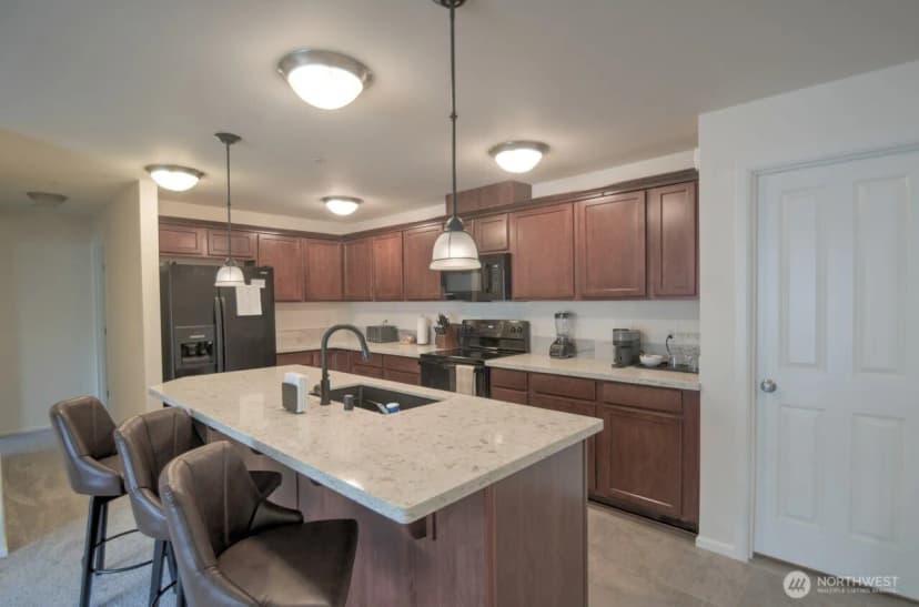 Property photo for 6007 Illinois Lane Se #c, Lacey photo 7