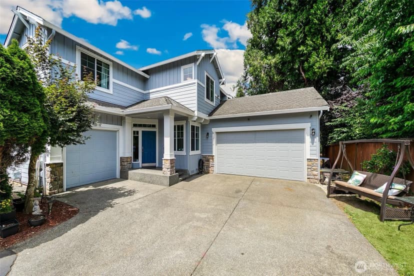 Property photo for 18014 81st Lane Ne, Kenmore photo 16