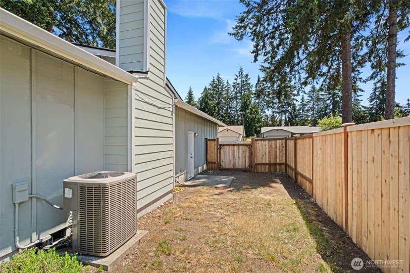 Property photo for 9138 Skokomish Way Ne, Olympia photo 27