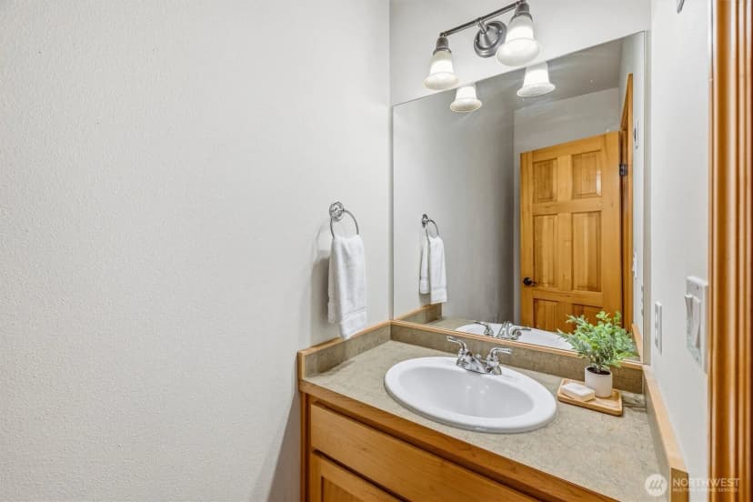Property photo for 5928 Foxtail Court, Ferndale photo 13