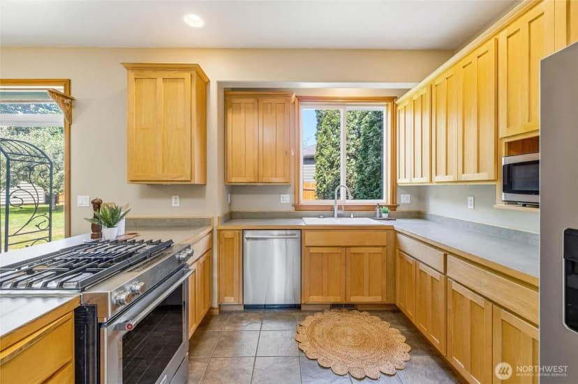 Property photo for 5928 Foxtail Court, Ferndale photo 8