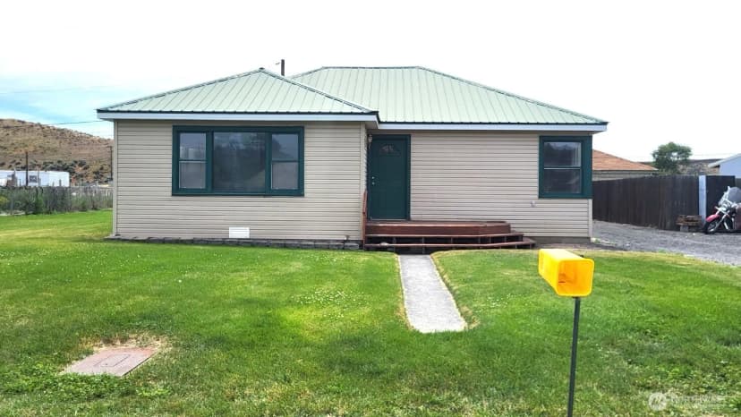 Property photo for 536 Spokane Street, Wilson Creek photo 3