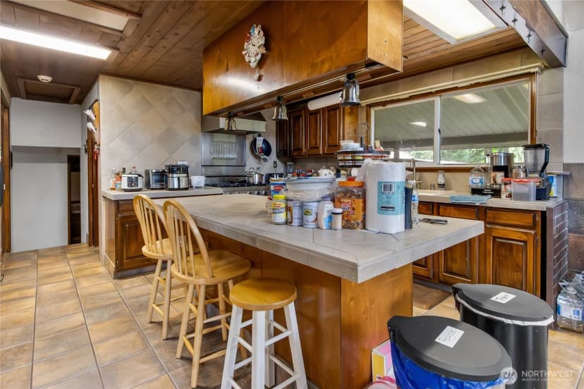 Property photo for 41019 Dean Kreger Road E, Eatonville photo 6