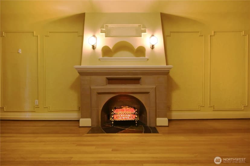 Property photo for 1101 17th Ave #207, Seattle photo 5